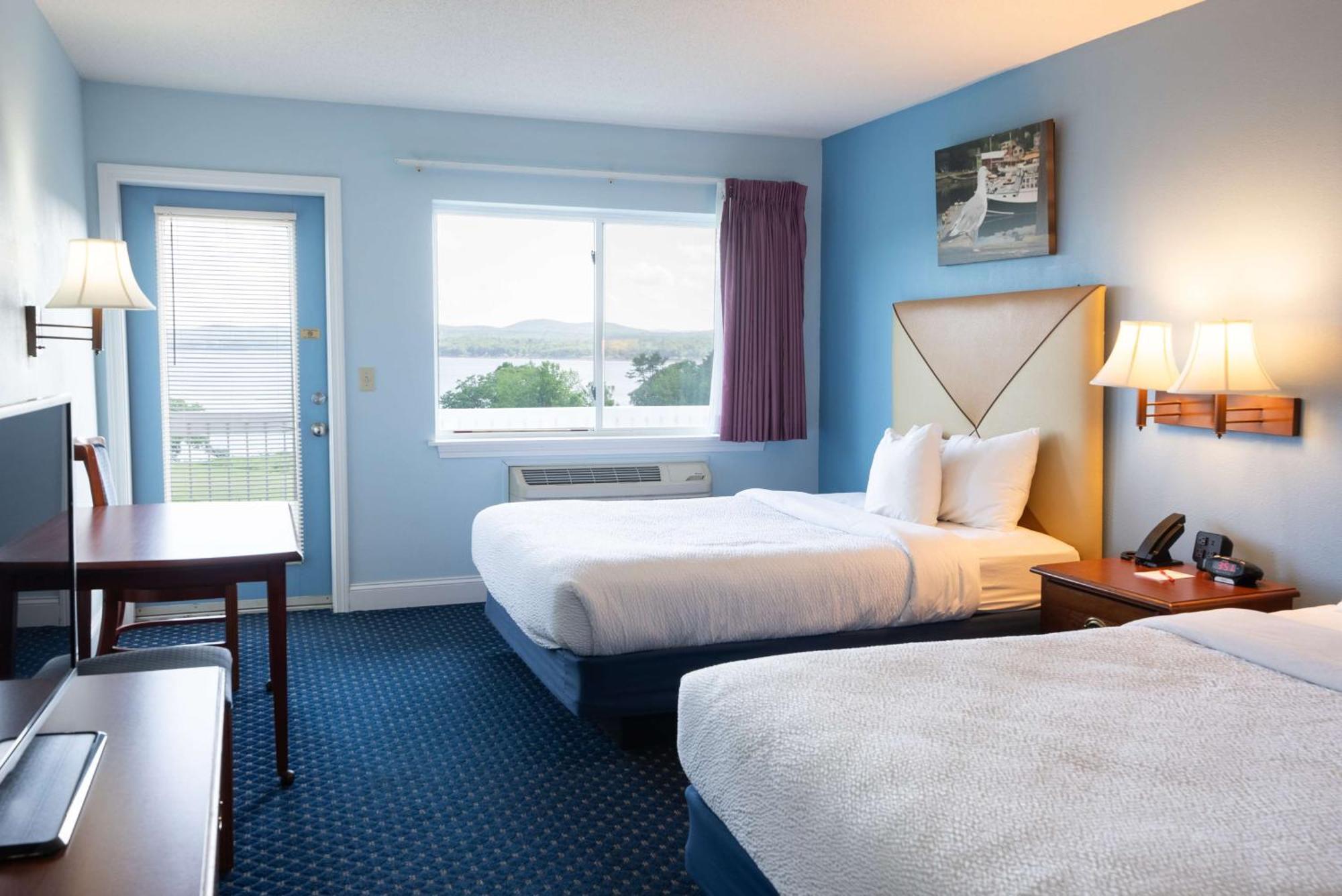Fireside Inn, Ocean'S Edge Belfast Exterior foto